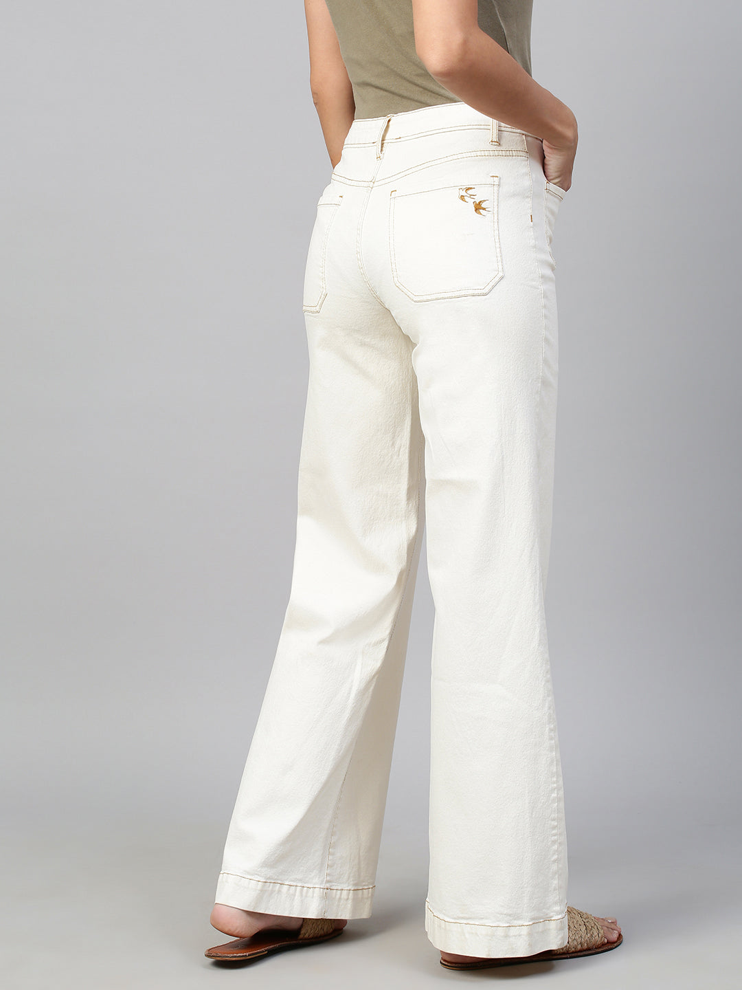 MID RISE FLARED JEANS