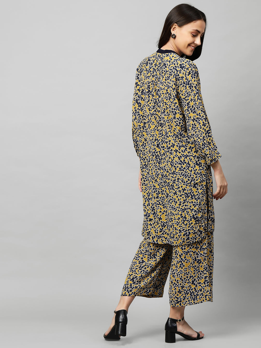 PRINTED VISCOSE CREPE KURTA SET