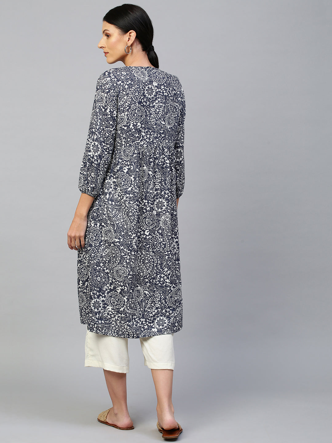 Paisley Printed Rayon & Twill Kurta Set With Guipure Lace Yoke