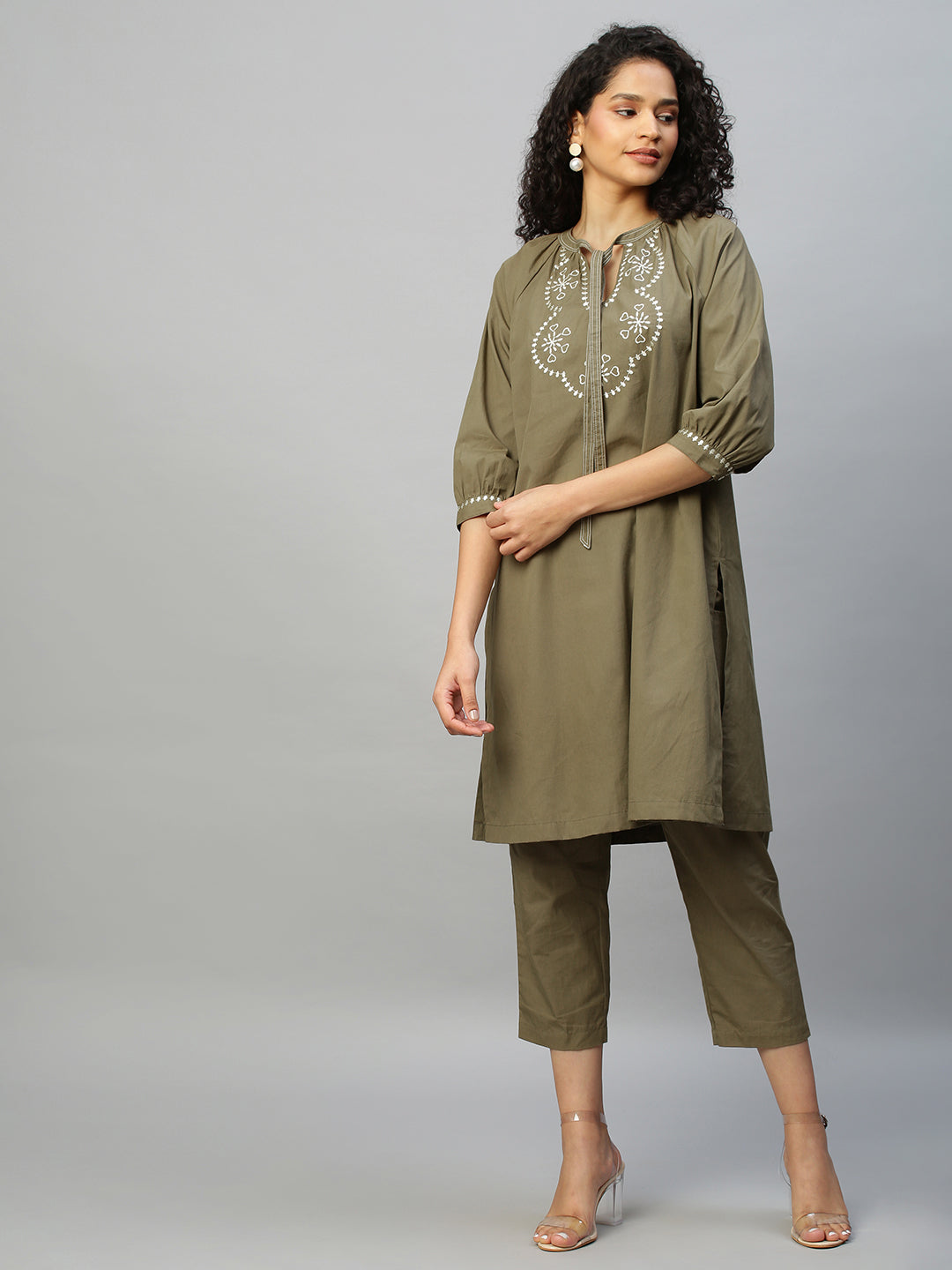 Embroidered Tie Neck Raglan Sleeved Cotton Poplin Kurta Set