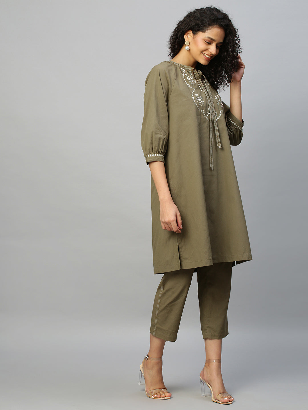 Embroidered Tie Neck Raglan Sleeved Cotton Poplin Kurta Set
