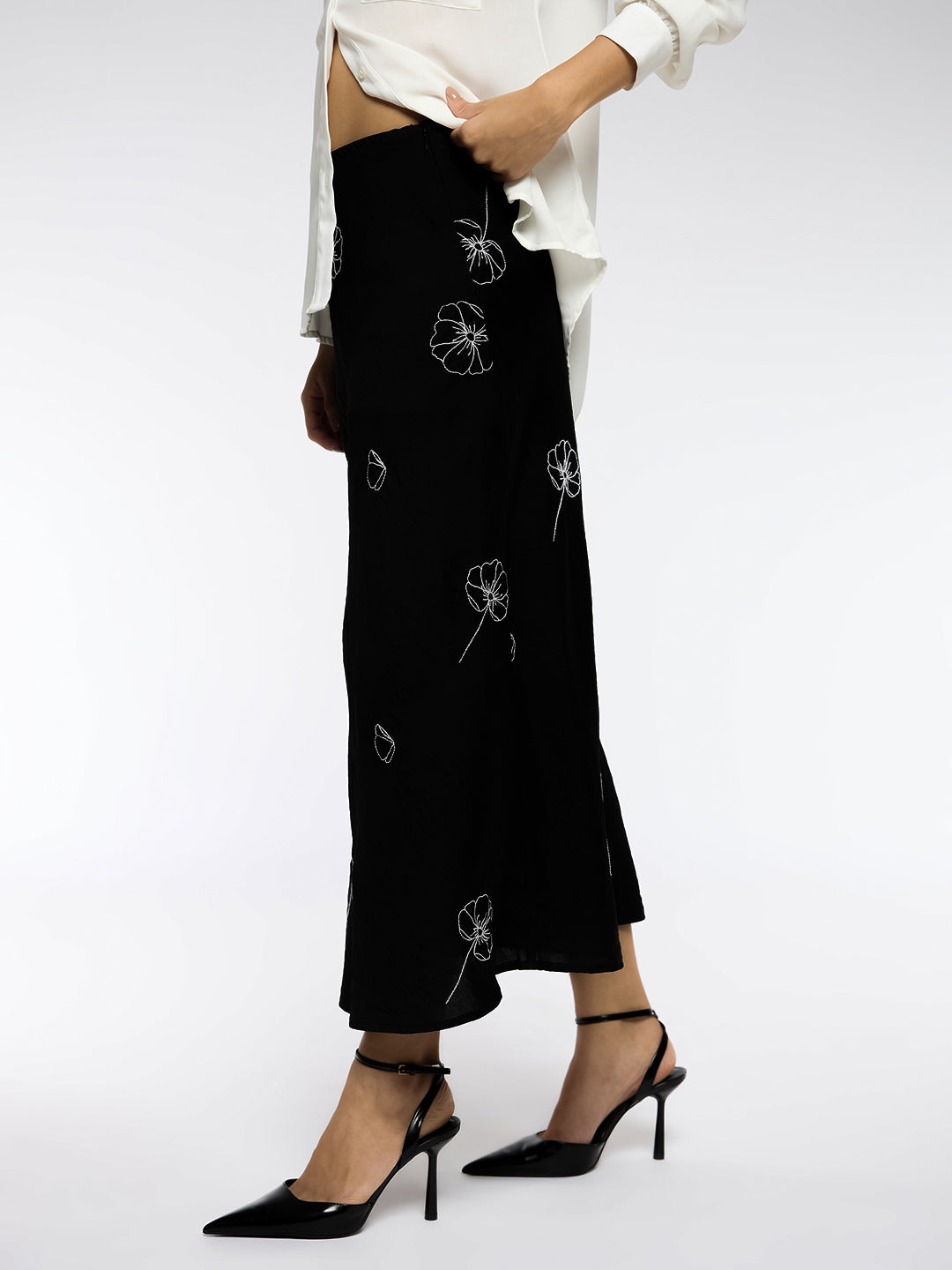 CRUSHED SATIN EMBROIDERED BIAS SKIRT