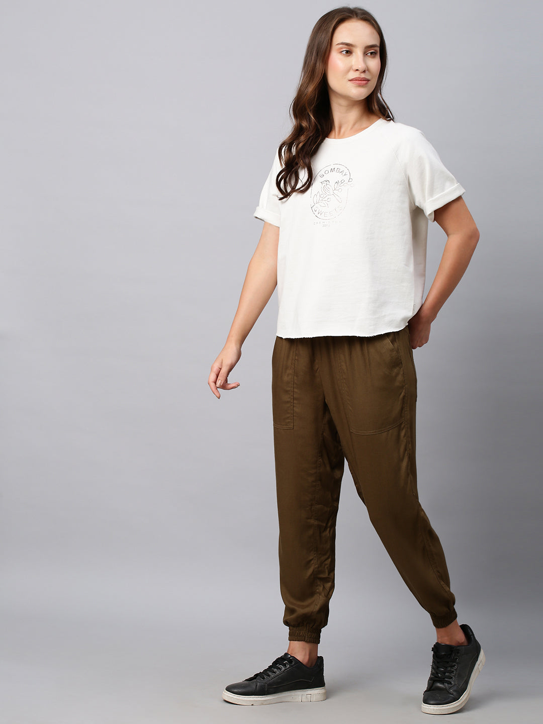 "Airport Look" French Terry Raglan Foil Printed Tee W/ Rayon Twill Joggers