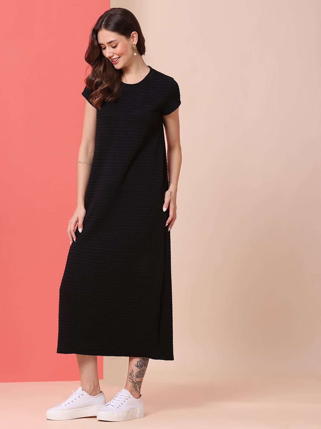 TEXTURED KNIT STRAIGHT FIT DRESS