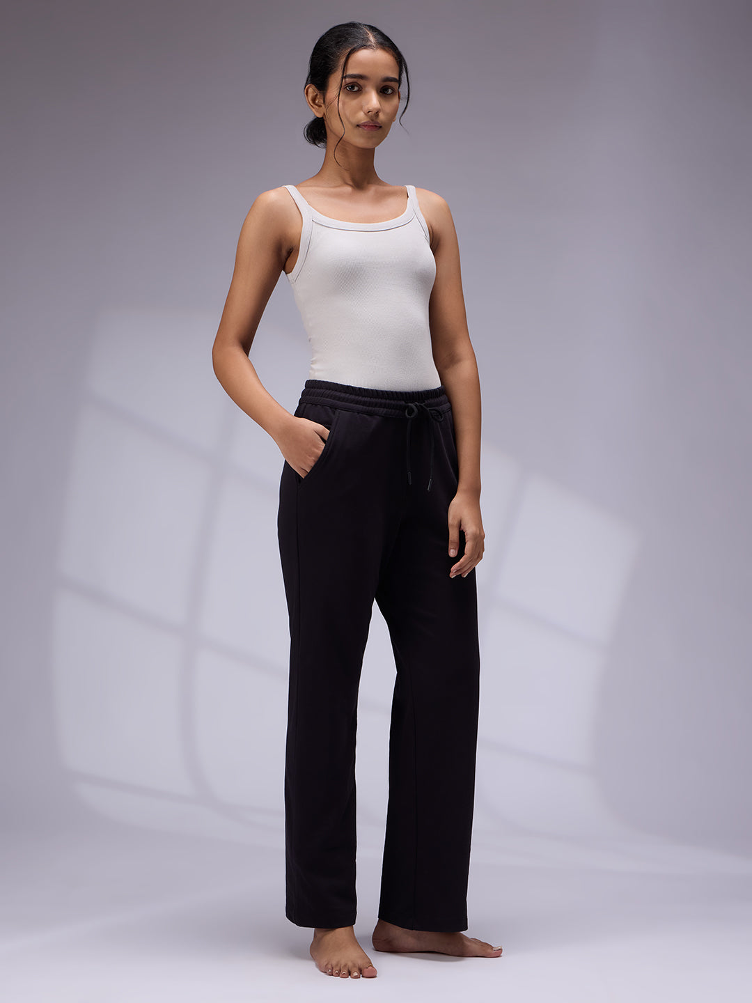 ESSENTIAL LOUNGE PANTS