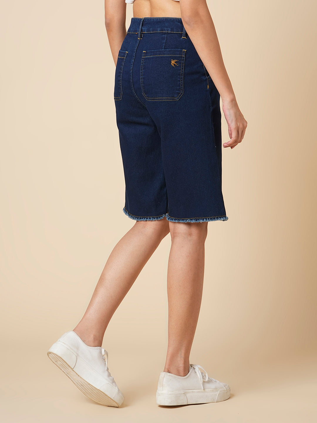 DENIM KNEE LENGTH SHORTS