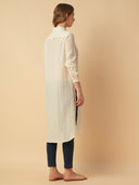 TEXTURED VISCOSE LACE INSERT LONGLINE SHIRT & INDIGO WASHED JEGGINGS