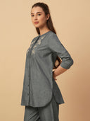 CHAMBRAY LONGLINE EMBROIDERED TUNIC