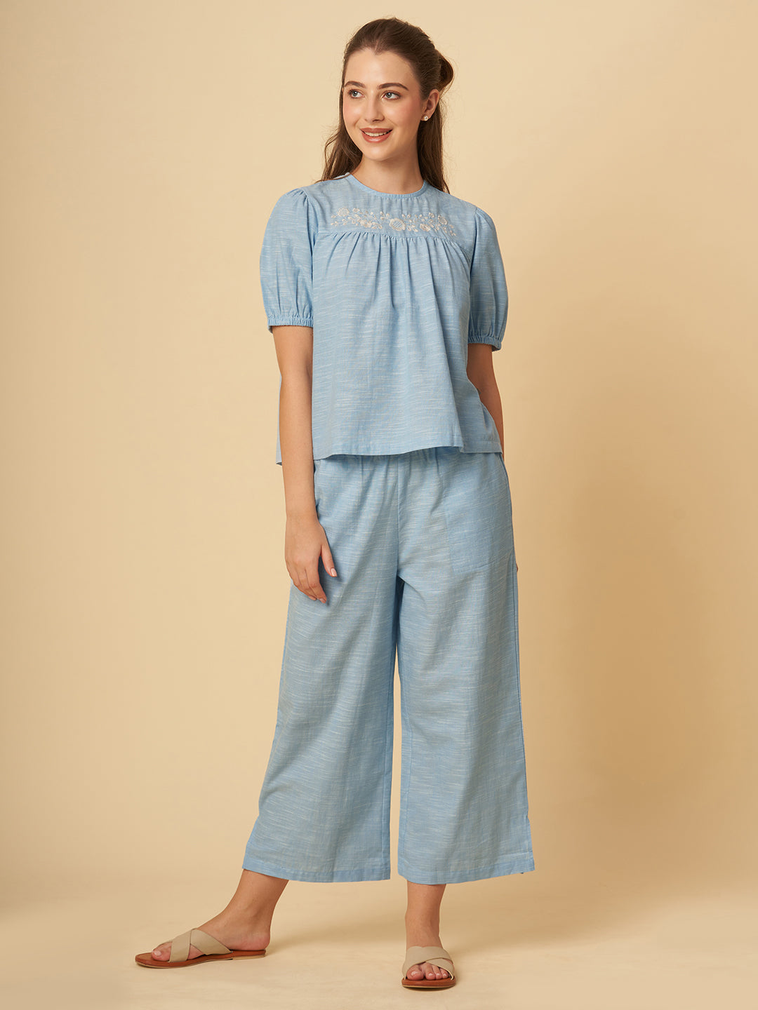 EMBROIDERED LOUNGE SET