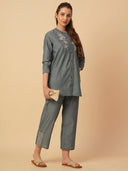 CHAMBRAY LONGLINE EMBROIDERED TUNIC