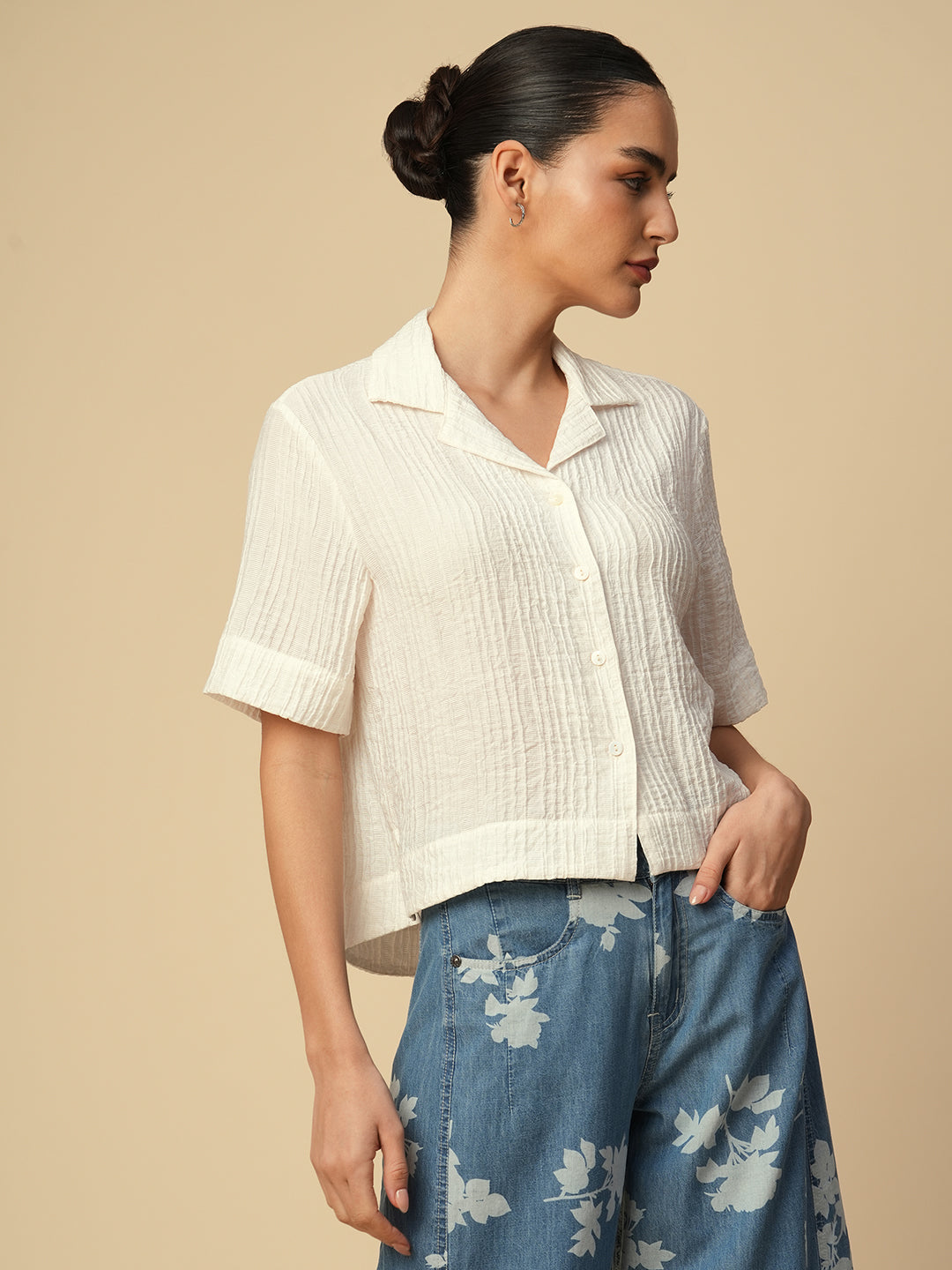 TEXTURED VISCOSE POLYAMIDE  CROPPED SHIRT