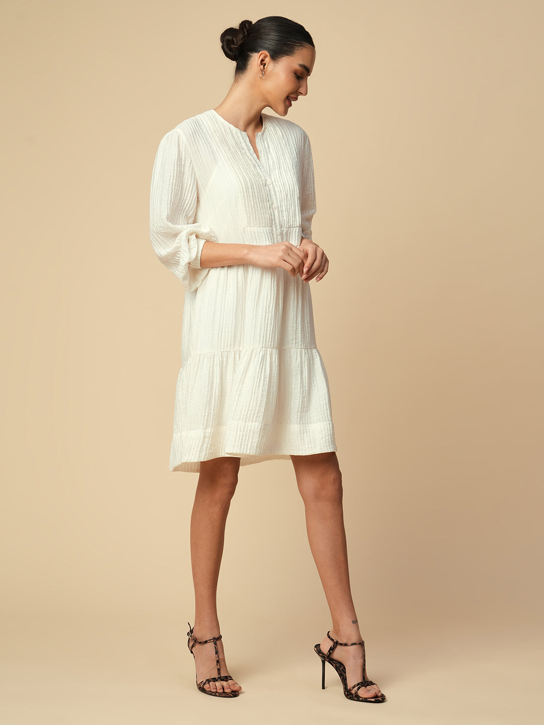 TEXTURED VISCOSE POLYAMIDE PLEATED YOKE TIERED DRESS