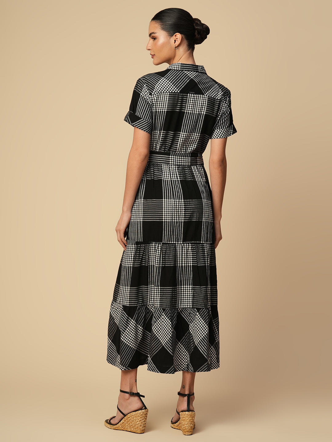 VISCOSE SLUB CHECKERED TIERED SHIRT DRESS