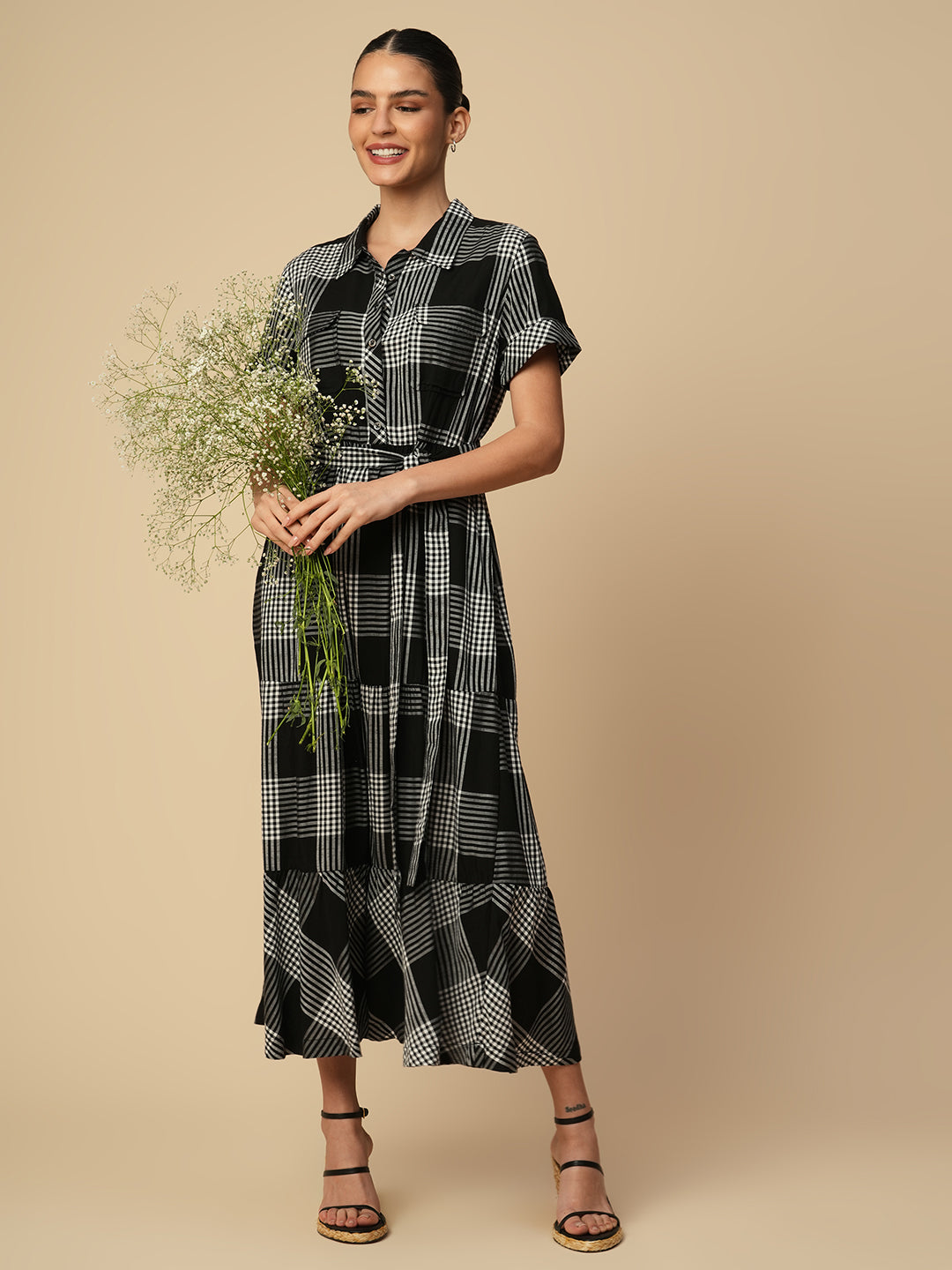 VISCOSE SLUB CHECKERED TIERED SHIRT DRESS