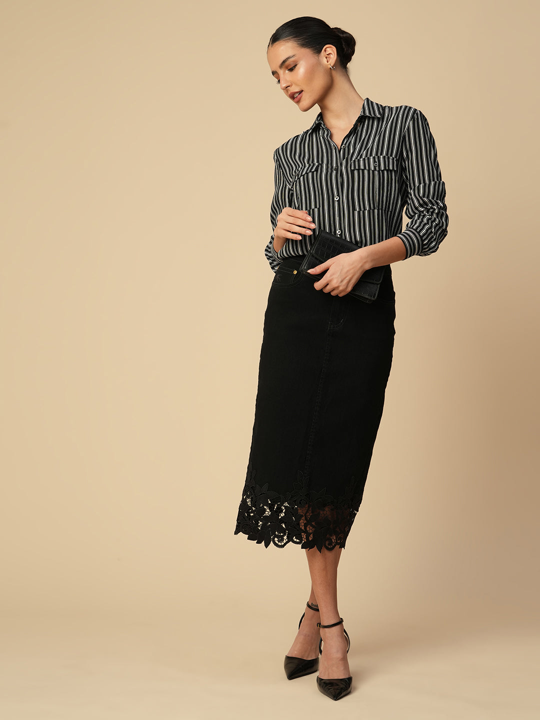 B'N'W PRINTED STRIPES VISCOSE CREPE ESSENTIAL SHIRT