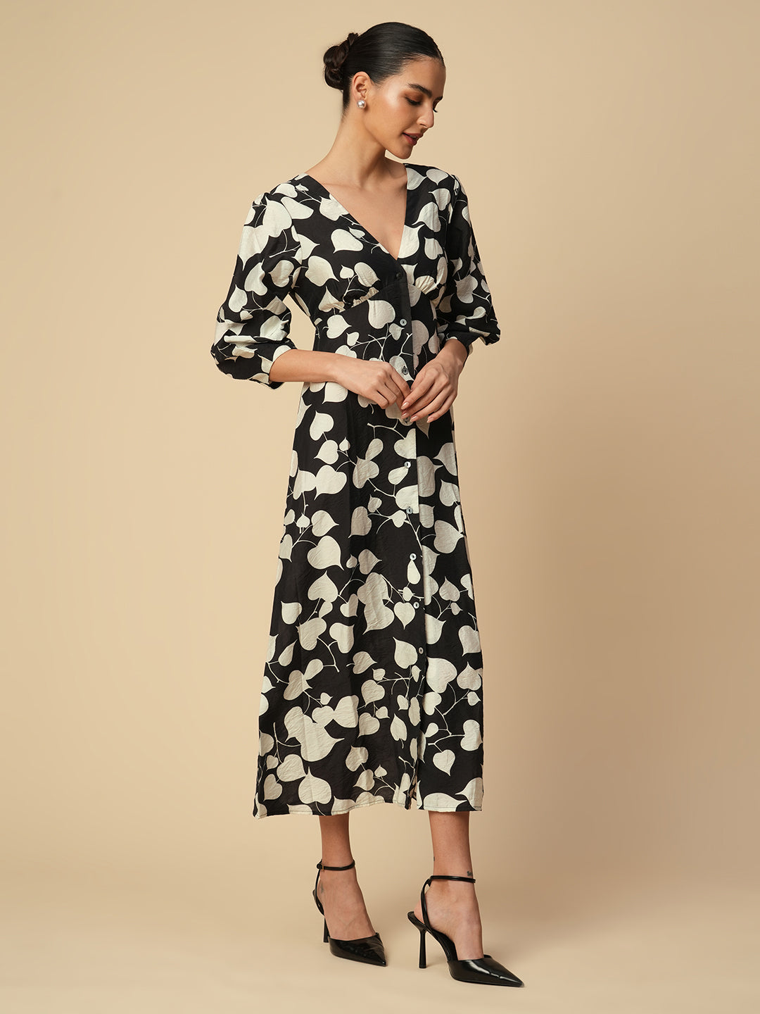 PEEPAL HEARTS CRUSHED VISCOSE BASQUE DRESS