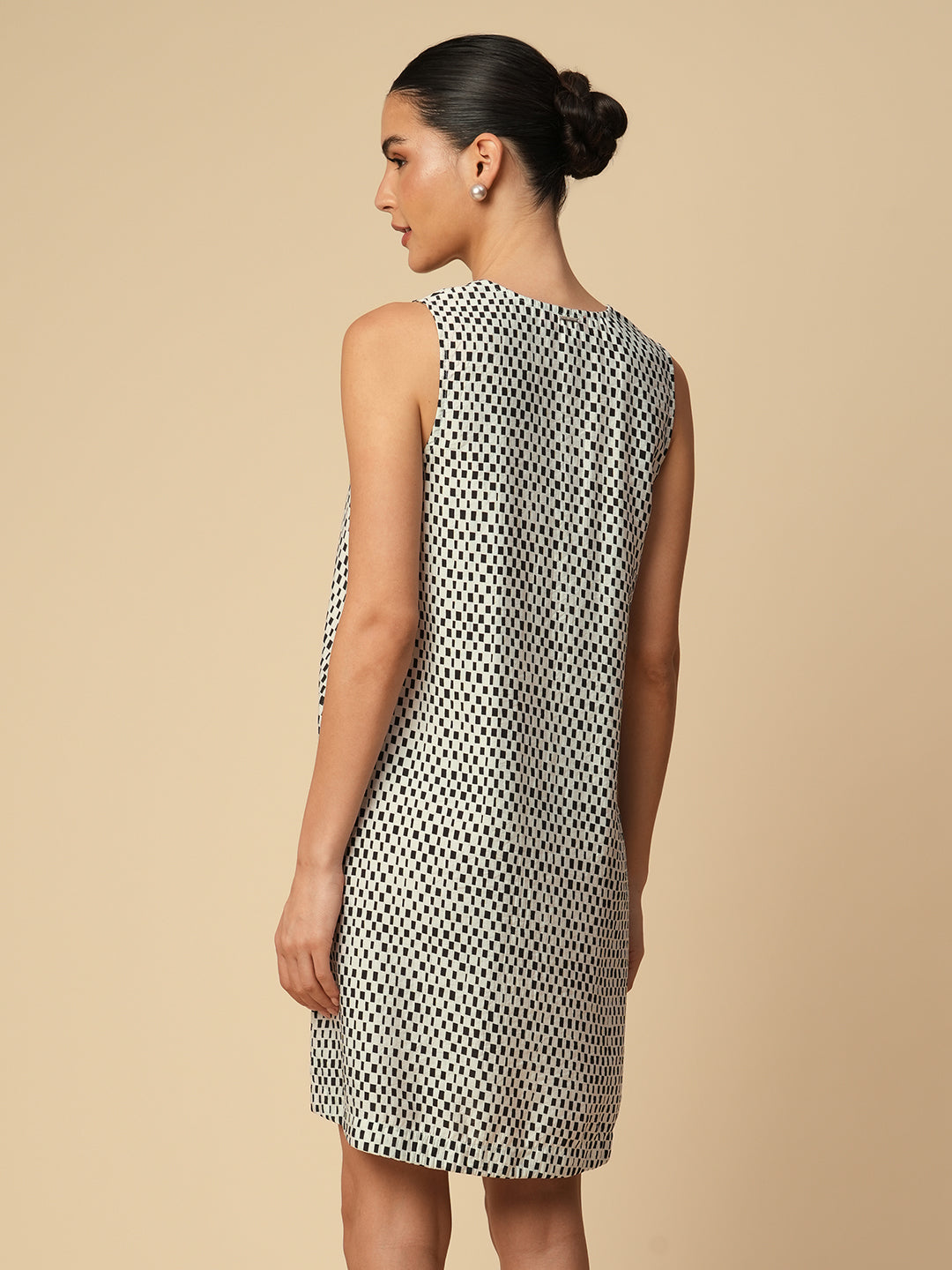 CRUSHED VISCOSE SHIFT DRESS W/ SIDE BUTTTON DETAILING