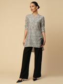 CRUSHED VISCOSE PIN TUCKED LONGLINE TUNIC & BLACK FLUID TROUSER SET