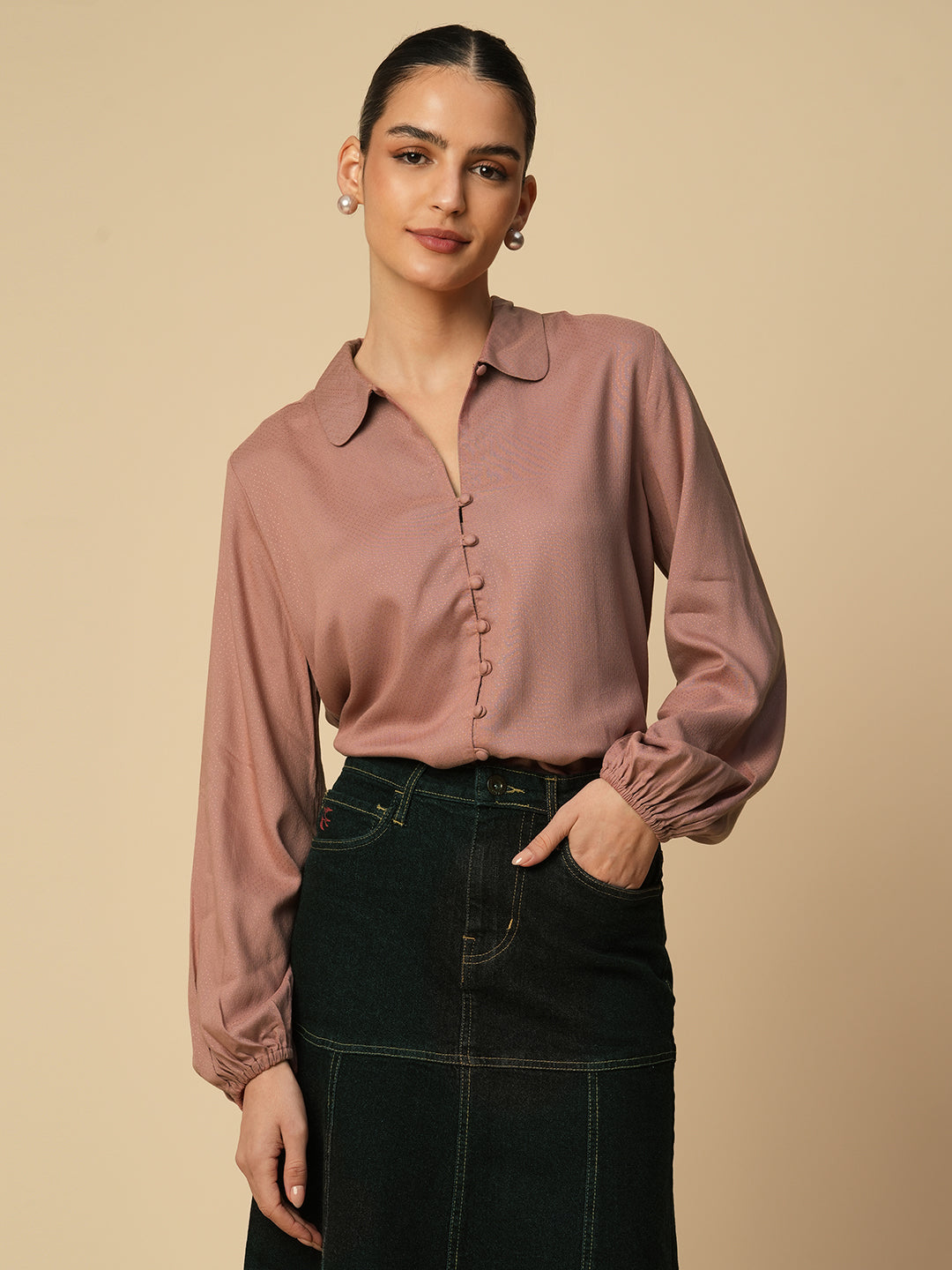 VISCOSE DOT PETER PAN COLLAR  BUTTON DOWN SHIRT