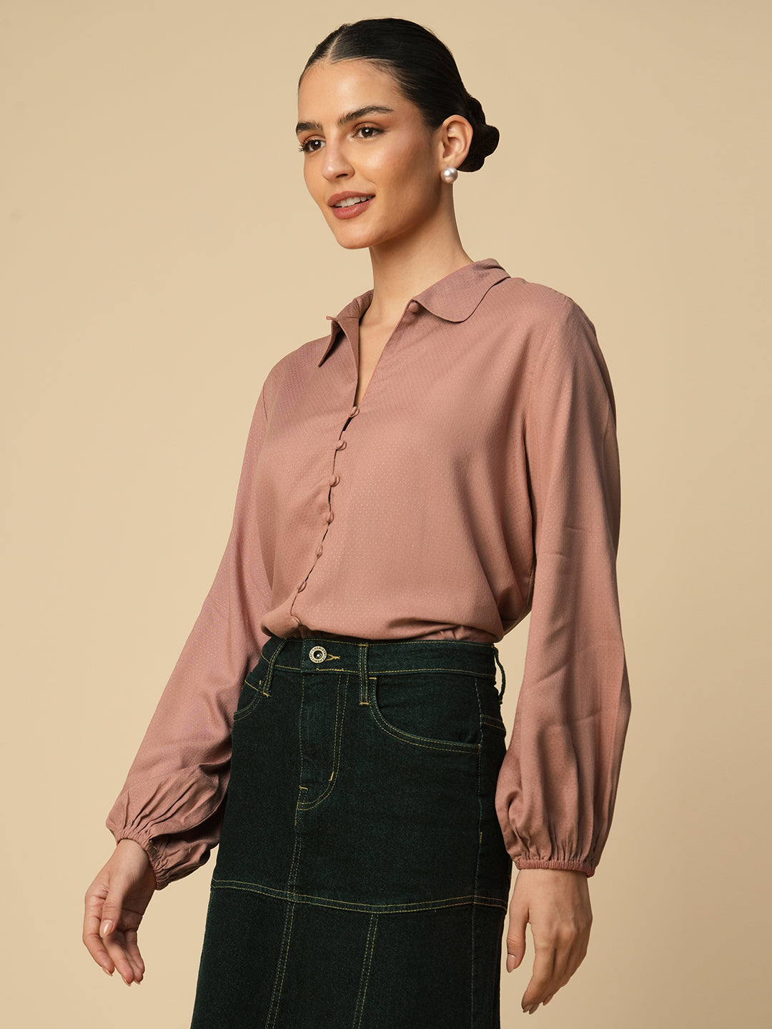 VISCOSE DOT PETER PAN COLLAR  BUTTON DOWN SHIRT