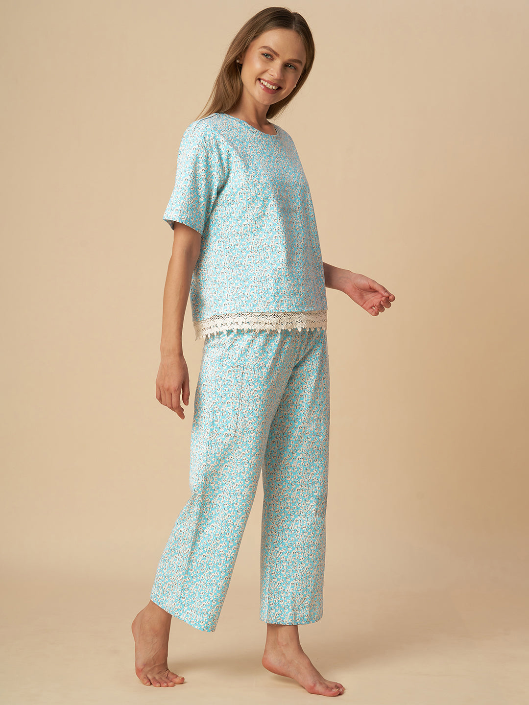 FLORAL JERSEY LACE TRIMMED NIGHTSUIT