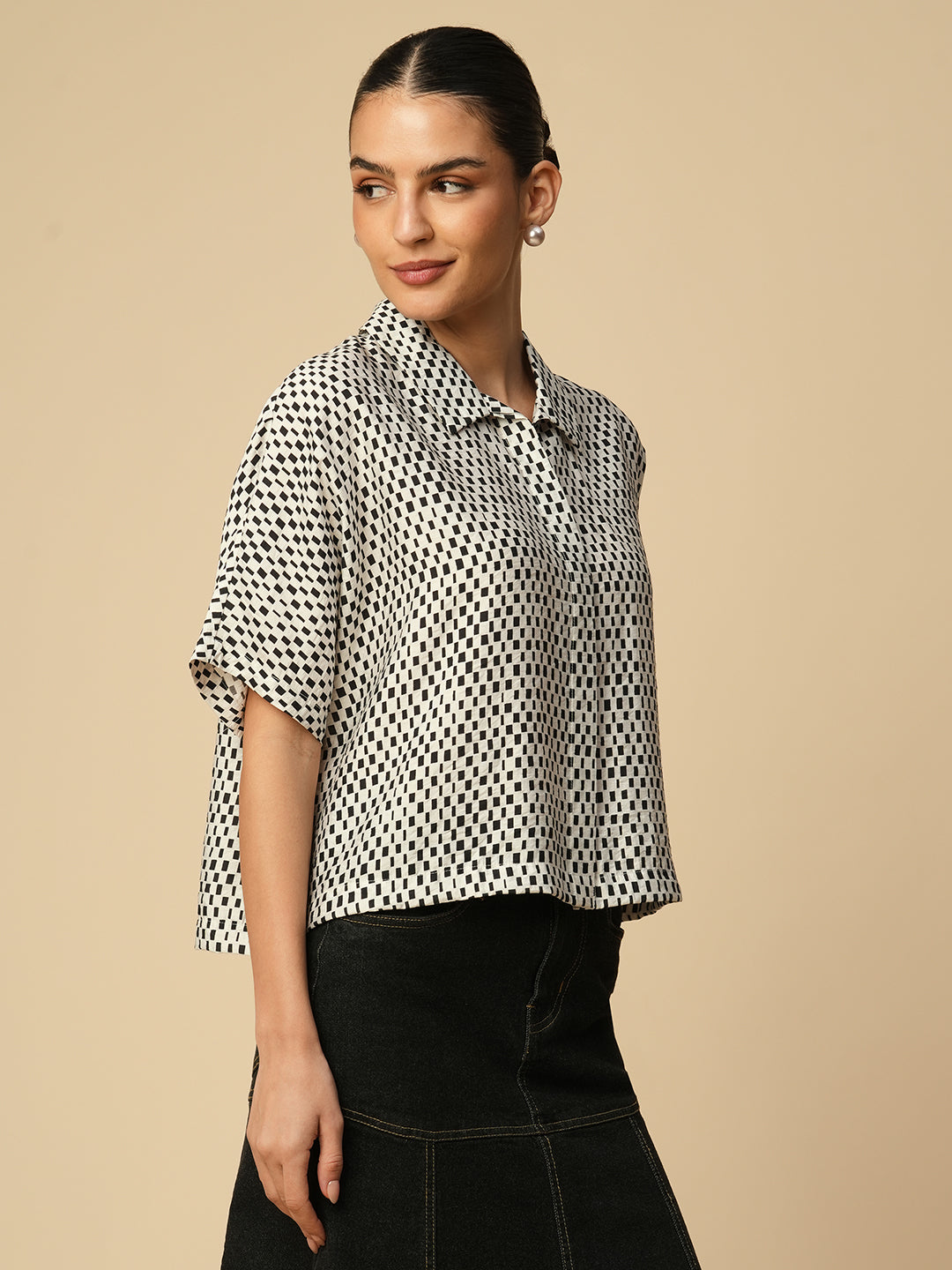 VISCOSE POLYAMIDE OVERSIZED BOXY CROPPED FLUID SHIRT