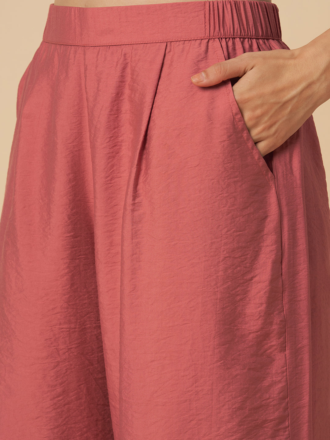 CRUSHED KURTA SET WITH SIDE BUTTONS