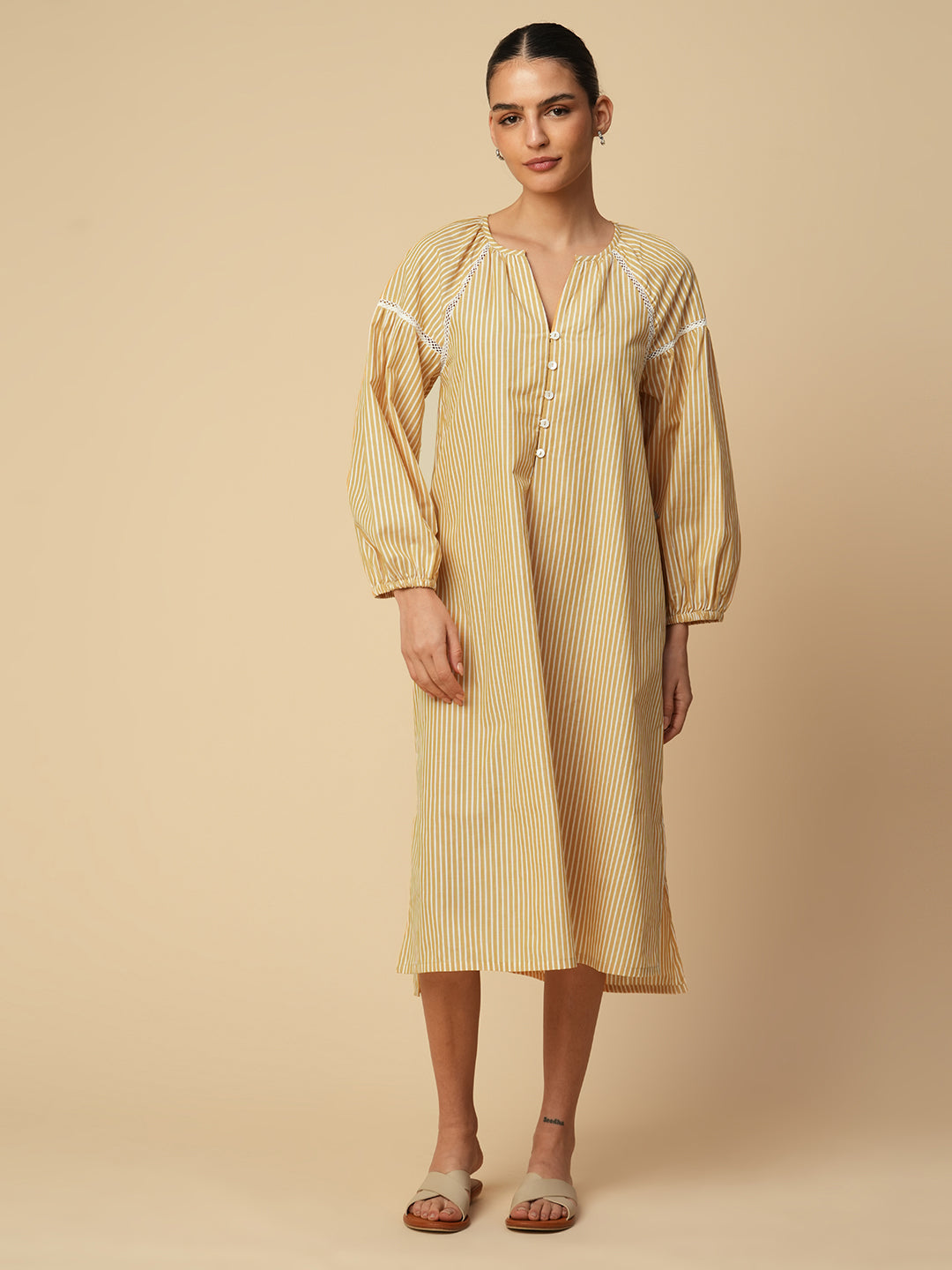 STRIPED COTTON NIGHTDRESS W/ LACE INSERT DETAILING