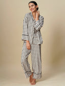 STAR BURST PRINTED RAYON NIGHT SUIT