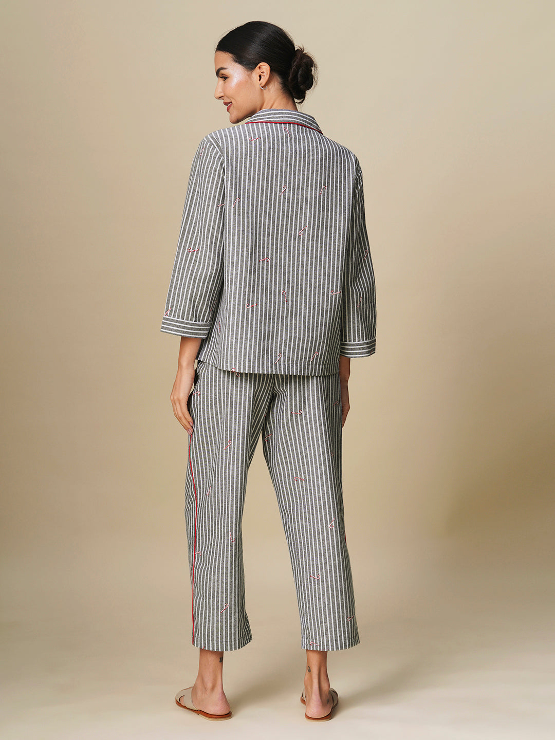 B'N'W STRIPE NIGHTSUIT