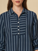 CRUSHED VISCOSE SIDE SLIT STRIPED DRESS