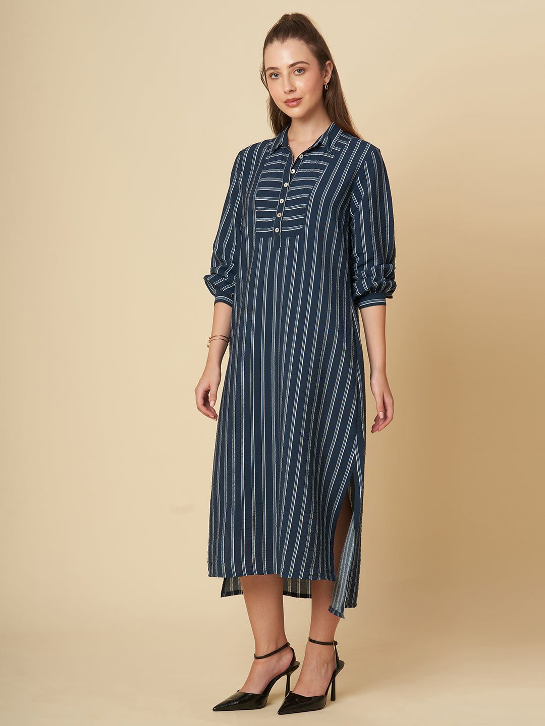 CRUSHED VISCOSE SIDE SLIT STRIPED DRESS