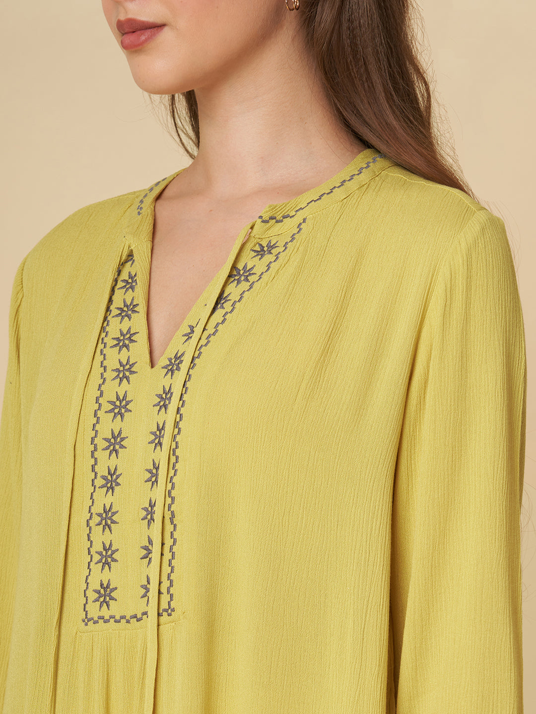 CRINKLE RAYON EMBROIDERED KURTA SET