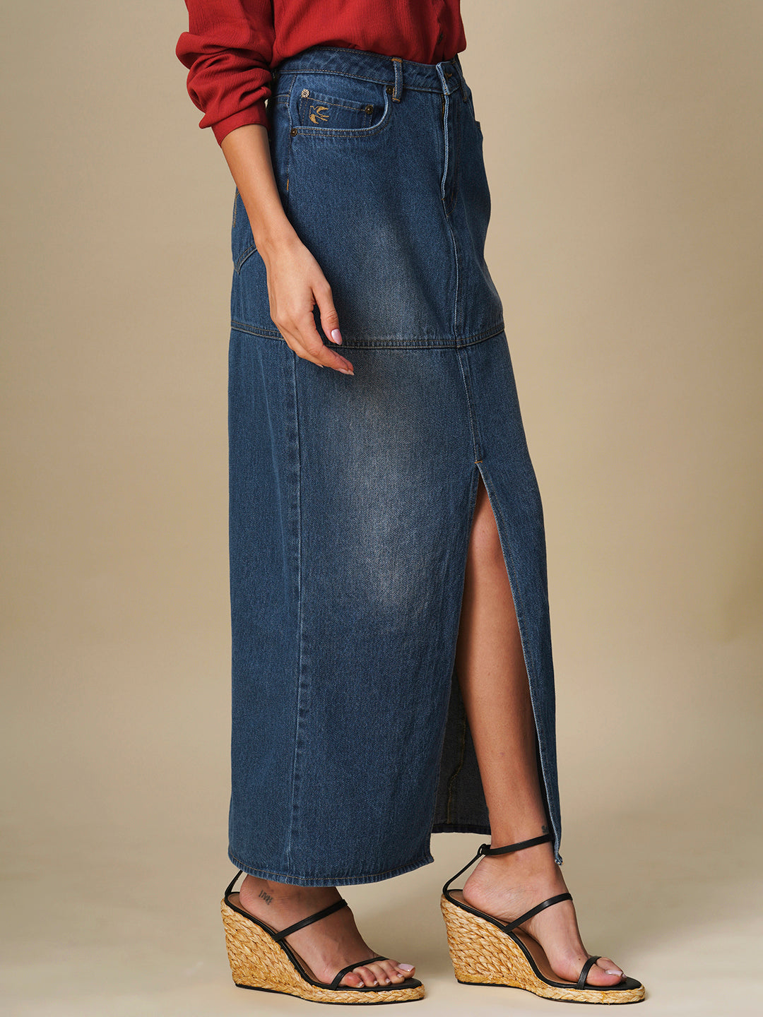 DENIM FRONT SLIT MAXI SKIRT