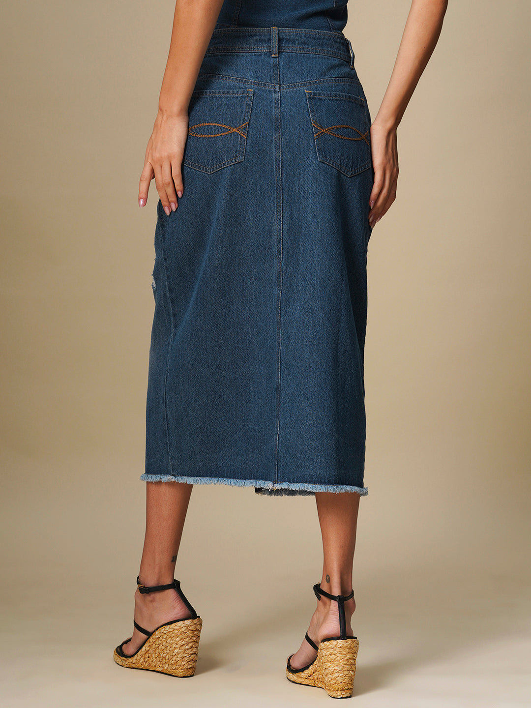 EMBELLISHED 5 POCKET FRONT SLIT DENIM SKIRT