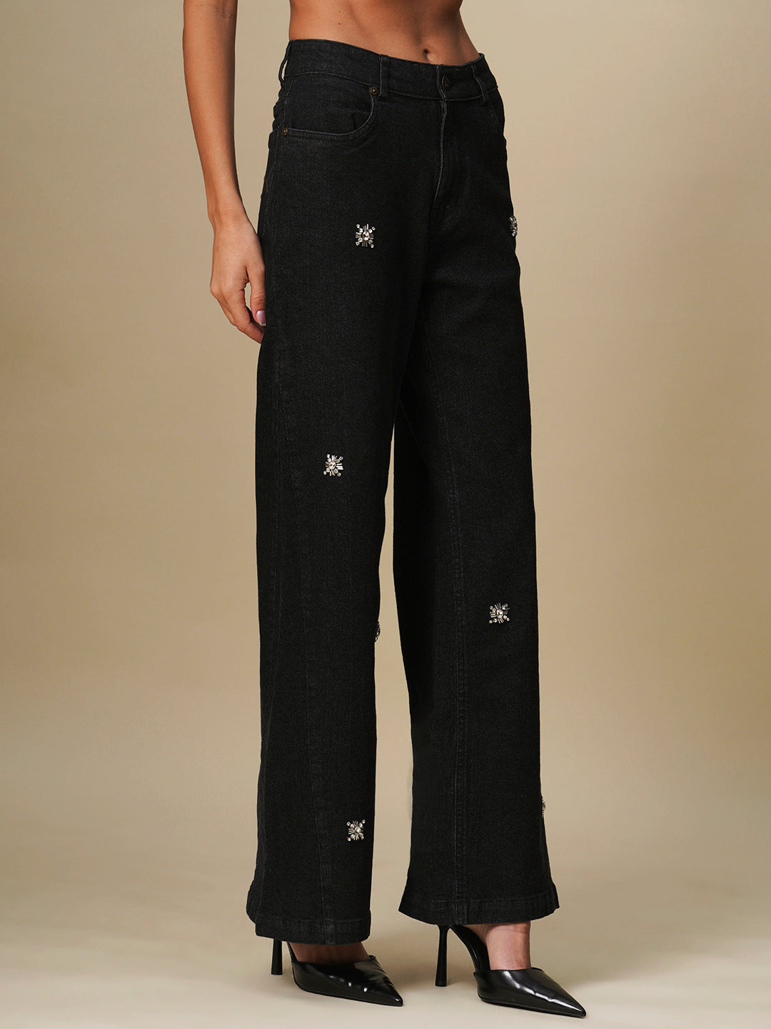 EMBELLISED MID RISE FLARED JEANS