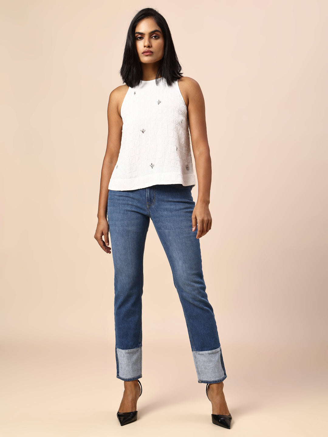 TEXTURED INCUT EMBELLISHED CROPPED A-LINE TOP