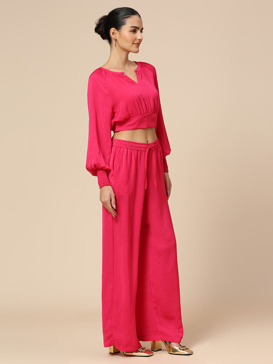 CRUSHED POLY CO-ORD SET WITH ROMANTIC SLEEVED CROP TOP & FLUID PULL ON PANTS