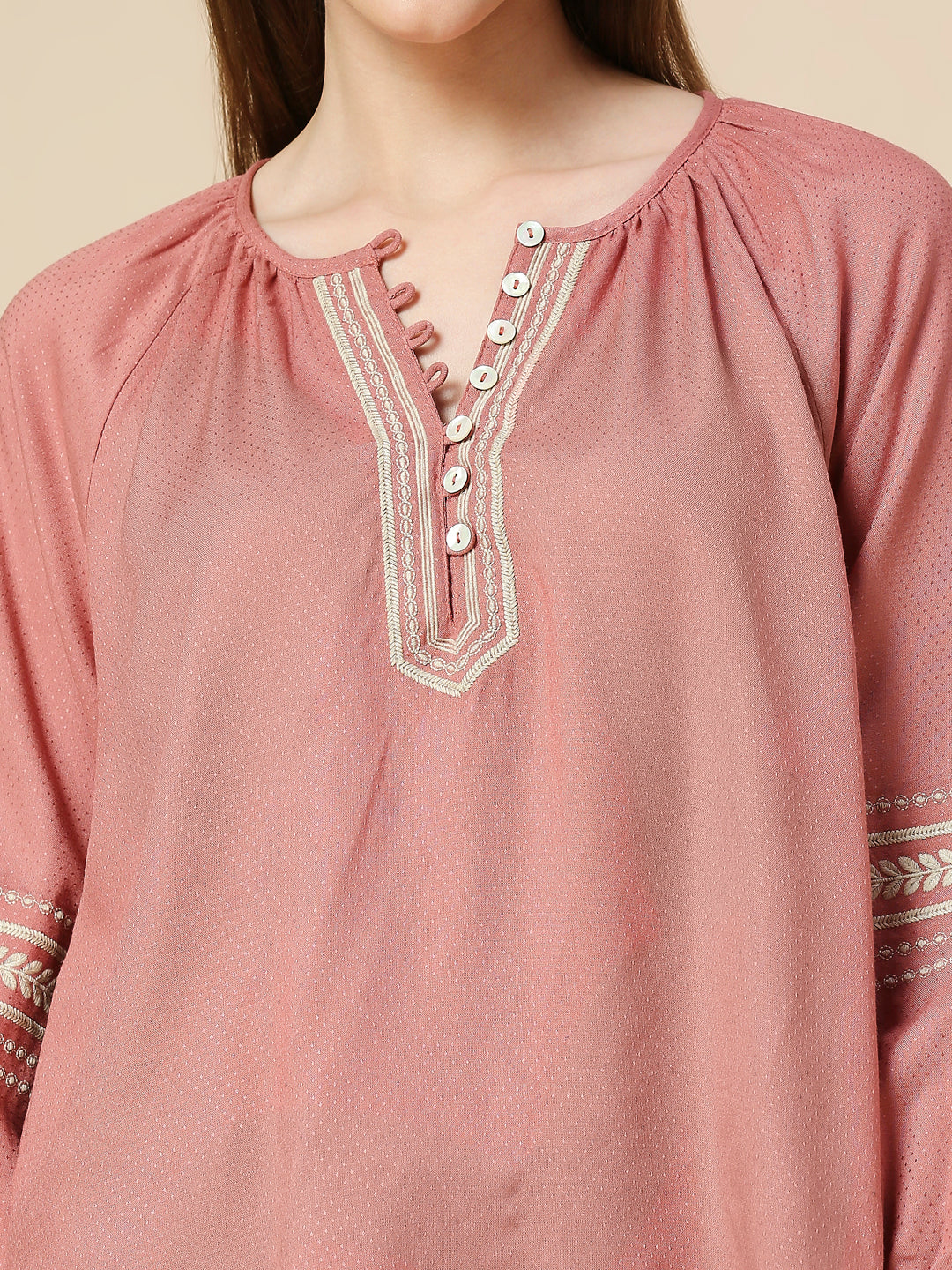 RAYON DOT DOBBY EMBROIDERED RAGLAN SLEEVED TUNIC TOP