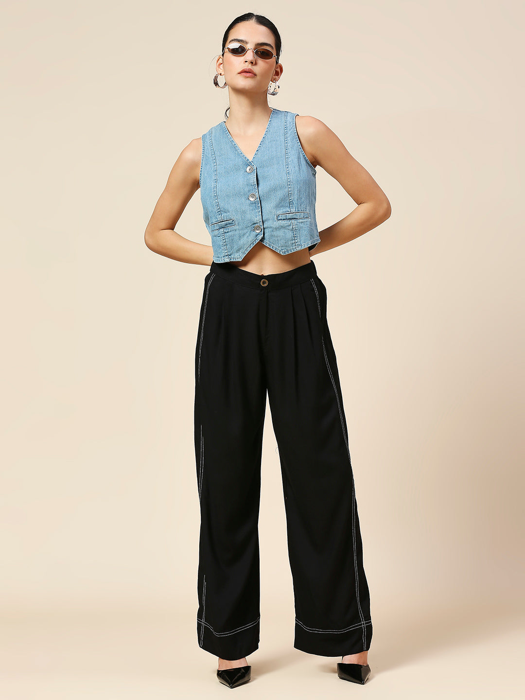 TEXTURED VISCOSE DOBBY PLEATED FLUID PANTS WITH CONTRAST STITCH DETAILING
