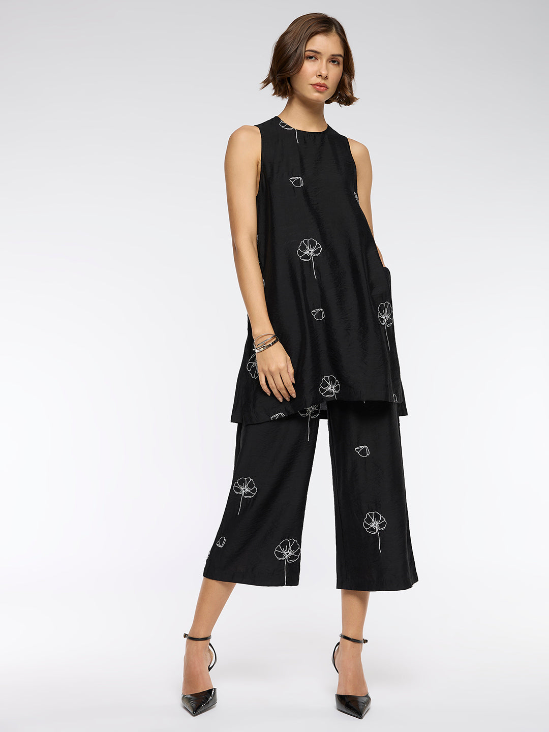 CRUSHED SATIN EMBROIDERED CO-ORD SET