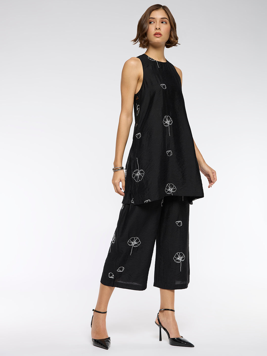 CRUSHED SATIN EMBROIDERED CO-ORD SET