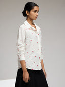 HEART EMBROIDERED ESSENTIAL SHIRT