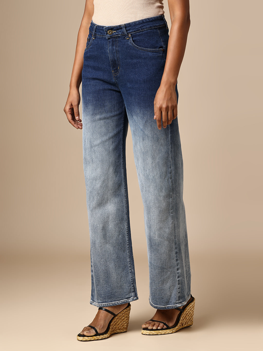 OMBRE WASH FLARED JEANS