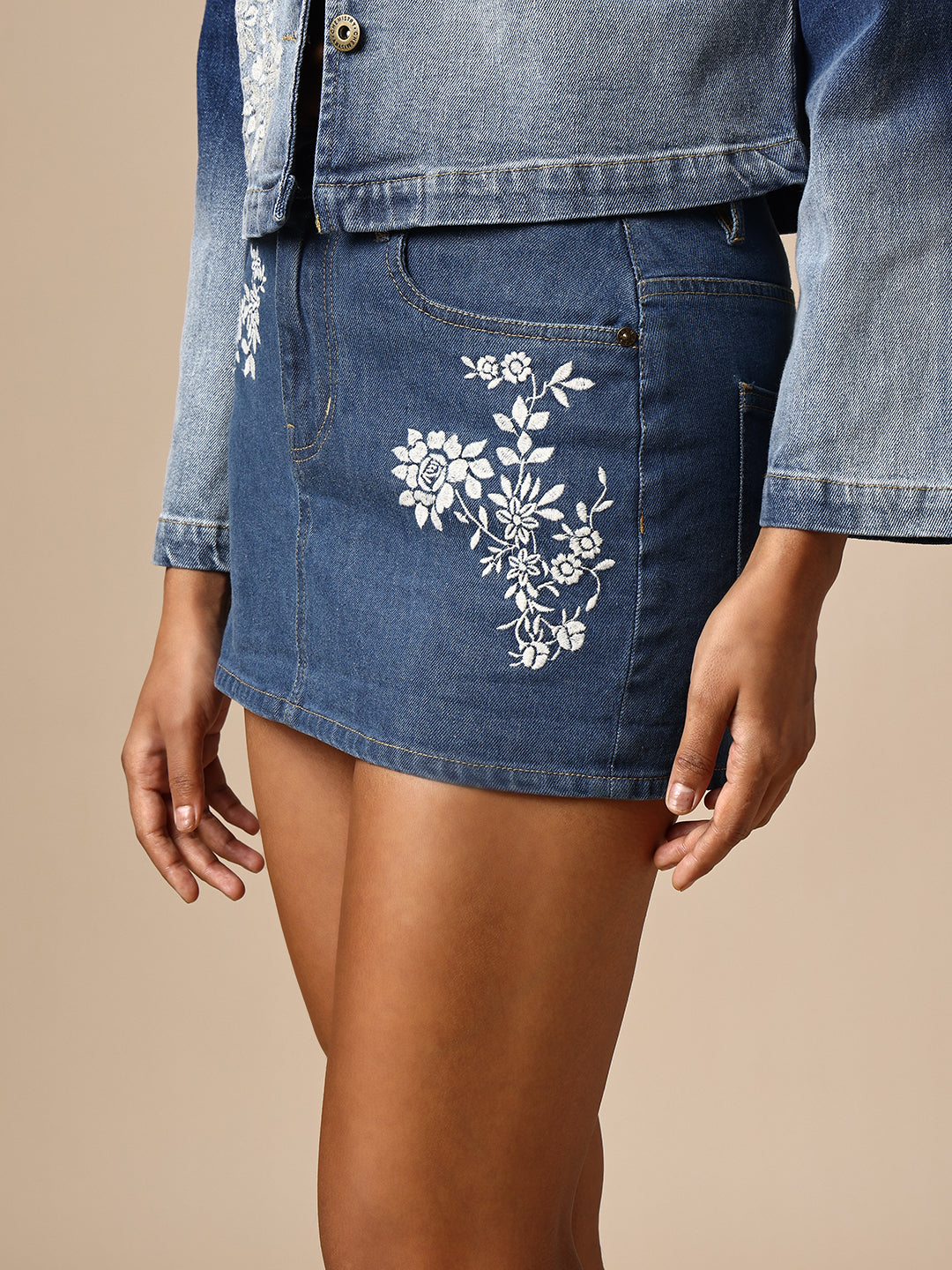 EMBROIDERED DENIM MINI SKIRT