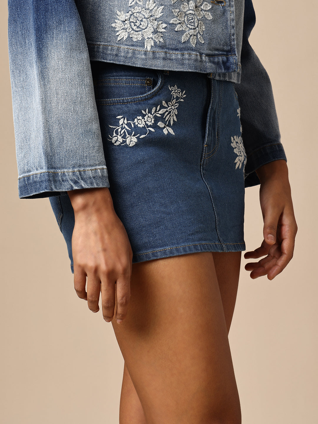 EMBROIDERED DENIM MINI SKIRT