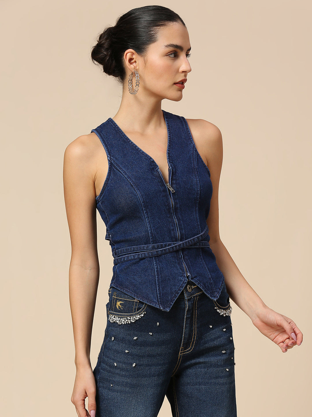 DARK WASH DENIM FITTED ZIPPERED WAISTCOAT