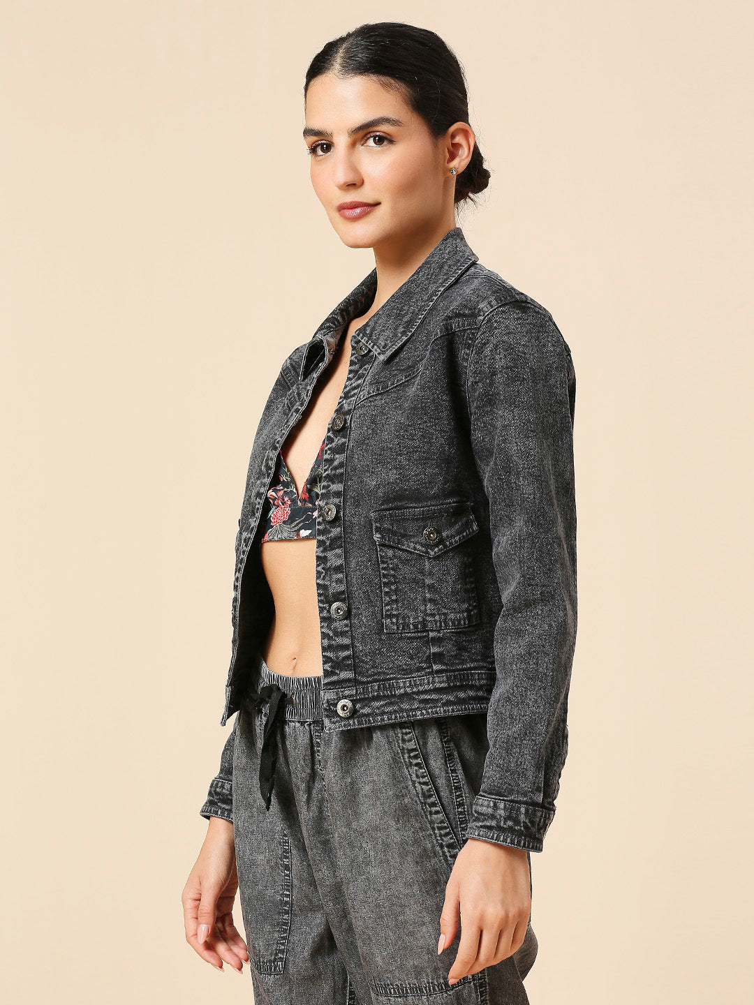 ACID WASH DENIM CROPPED JACKET