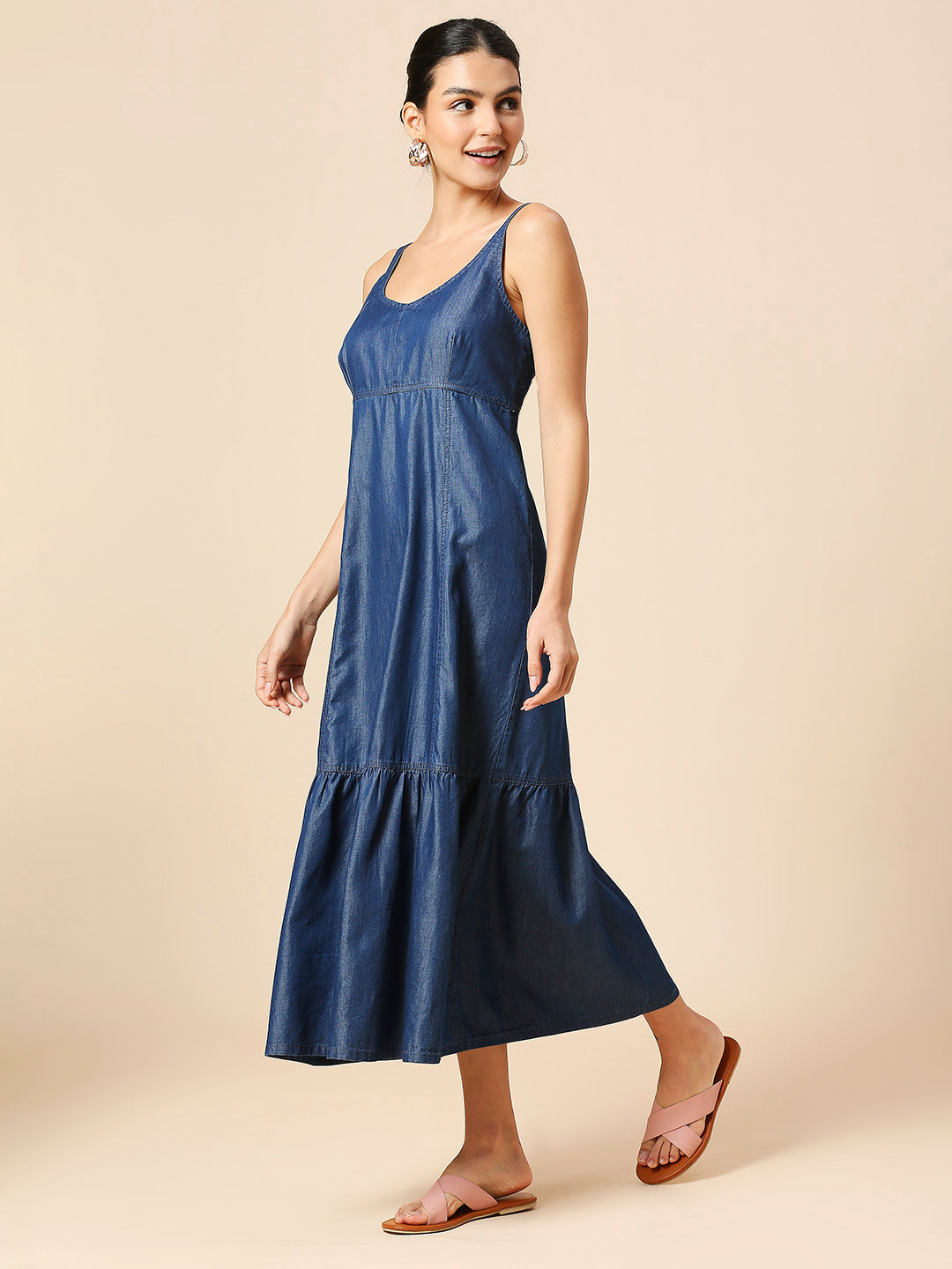 LIGHT WEIGHT DENIM EMPIRE LINE TIERED DRESS