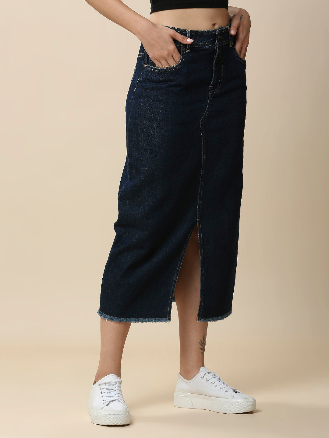 INDIGO WASH DENIM 5 POCKET FRONT SLIT SKIRT